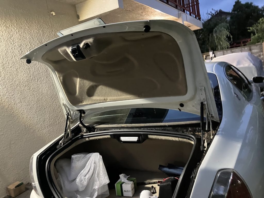 マセラティクワトロポルテのトランクインロック